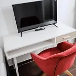 Komfortable 2-zimmer-ferienwohnung Mit Separatem Eingang Und Highspeed Wlan شقة