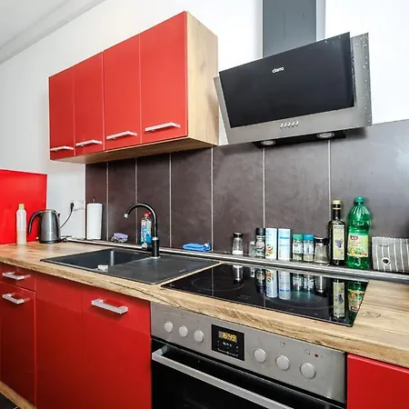 Komfortable 2-zimmer-ferienwohnung Mit Separatem Eingang Und Highspeed Wlan بادربورن