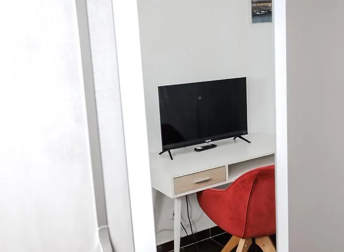 Komfortable 2-zimmer-ferienwohnung Mit Separatem Eingang Und Highspeed Wlan