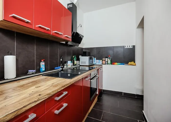 Komfortable 2-zimmer-ferienwohnung Mit Separatem Eingang Und Highspeed Wlan Lejlighed *