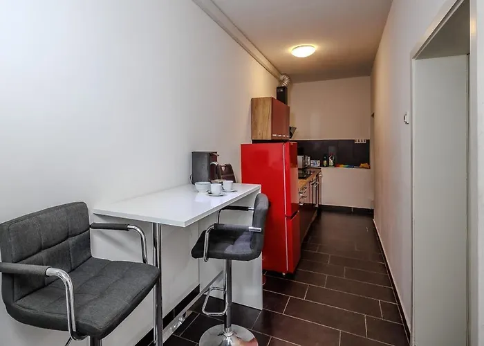 Komfortable 2-zimmer-ferienwohnung Mit Separatem Eingang Und Highspeed Wlan *