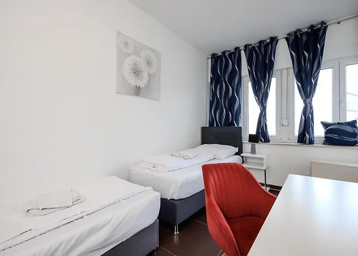 Komfortable 2-zimmer-ferienwohnung Mit Separatem Eingang Und Highspeed Wlan Lejlighed *