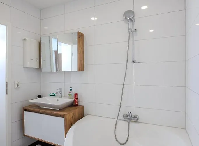 Lejlighed Komfortable 2-zimmer-ferienwohnung Mit Separatem Eingang Und Highspeed Wlan *